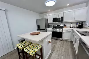 113 W Big Horn Dr, Hainesville, IL 60073 - Photo 10