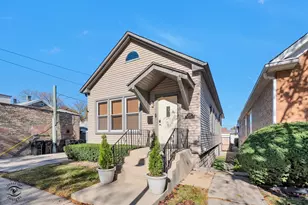 642 W 37th St, Chicago, IL 60609 - Photo 1