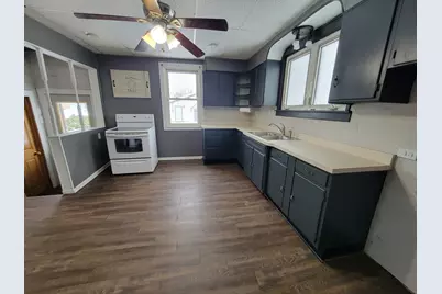 436 N Columbia Avenue, Oglesby, IL 61348 - Photo 8