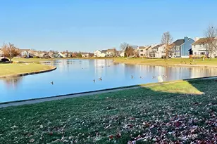 10 Prenzler Dr, Bloomington, IL 61704 - Photo 2