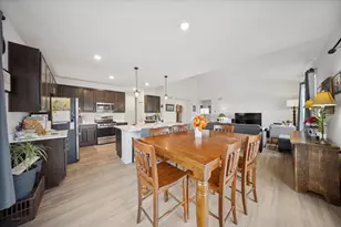 4704 Fox Trail Ct, Wonder Lake, IL 60097 - Photo 12