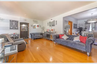 [Address not provided], Westchester, IL 60154 - Photo 4