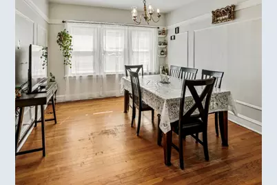 2700 W Albion Avenue #2, Chicago, IL 60645 - Photo 2