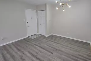 984 Crabapple Dr, Prospect Heights, IL 60070 - Photo 4