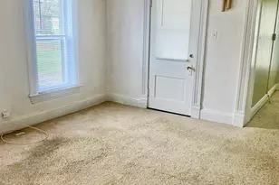 365 4th Ave S, Saint Anne, IL 60964 - Photo 10