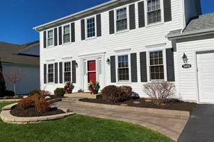 3431 Charlemaine Dr, Aurora, IL 60504 - Photo 2