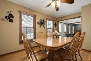 3431 Charlemaine Dr, Aurora, IL 60504 - Photo 6