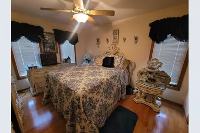 3246 E Forestview Trail, Crete, IL 60417 - Photo 8