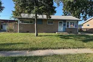 2956 Sherwood Ave, Markham, IL 60428 - Photo 1