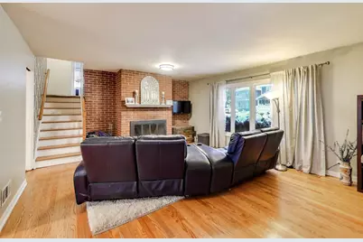 3206 Sunnyside Avenue, Brookfield, IL 60513 - Photo 4