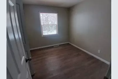 2203 W Kirby Avenue, Champaign, IL 61821 - Photo 8