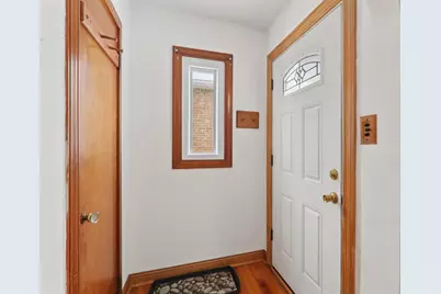 8033 Austin Avenue, Burbank, IL 60459 - Photo 2