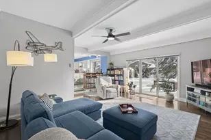 635 E Golf Rd, Libertyville, IL 60048 - Photo 10