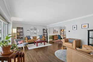 635 E Golf Rd, Libertyville, IL 60048 - Photo 2