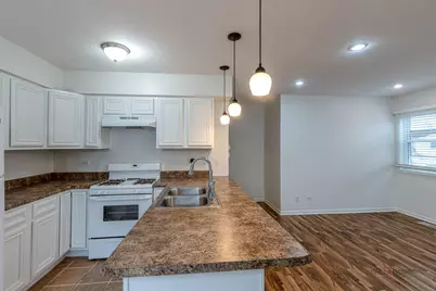 526 Inverrary Lane #0, Deerfield, IL 60015 - Photo 6