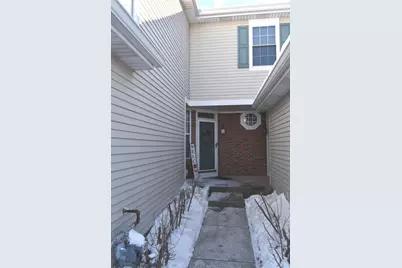 5552 Elizabeth Place, Rolling Meadows, IL 60008 - Photo 2