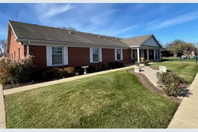 2030 N Seminary Avenue, Woodstock, IL 60098 - Photo 2