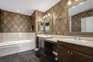 1211 S Prairie Ave, Chicago, IL 60605 - Photo 12