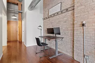 2333 W St Paul Ave, Chicago, IL 60647 - Photo 4