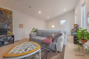 2828 W Wilcox St, Chicago, IL 60612 - Photo 12