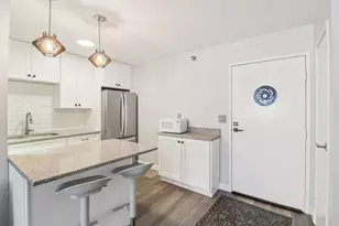 3170 W Monroe St, Waukegan, IL 60085 - Photo 8