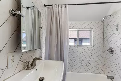 1703 N Monticello Avenue, Chicago, IL 60647 - Photo 16