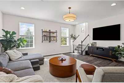 2548 Huntleigh Lane, Woodridge, IL 60517 - Photo 6