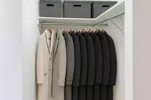 1560 N Sandburg Terrace, Chicago, IL 60610 - Photo 22