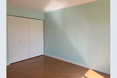 805 Leicester Road #320, Elk Grove Village, IL 60007 - Photo 20