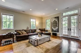 [Address not provided], Winnetka, IL 60093 - Photo 10