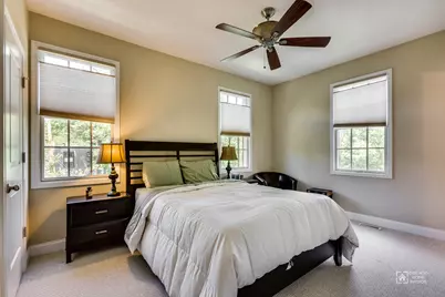 [Address not provided], Winnetka, IL 60093 - Photo 18