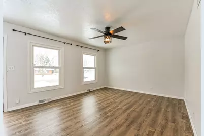 5368 Pebble Creek Trail, Loves Park, IL 61111 - Photo 4