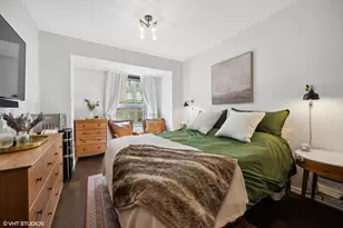 160 E Illinois St, Chicago, IL 60611 - Photo 12