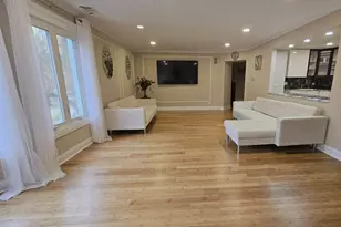 200 Lake Blvd, Buffalo Grove, IL 60089 - Photo 10