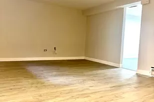 13 Pioneer Park Pl, Elgin, IL 60123 - Photo 16