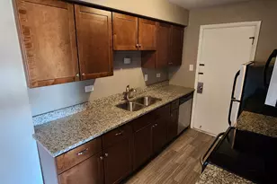 17544 71st Ave, Tinley Park, IL 60477 - Photo 2