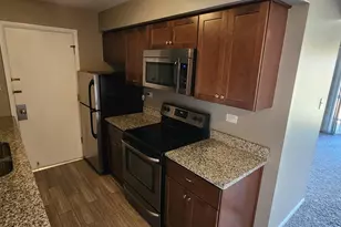 17544 71st Ave, Tinley Park, IL 60477 - Photo 4