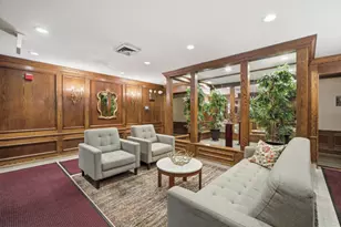 51 Old Oak Dr, Buffalo Grove, IL 60089 - Photo 2