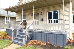 400 W Erie St, Spring Valley, IL 61362 - Photo 2
