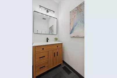 1342 N Claremont Avenue #1F, Chicago, IL 60622 - Photo 8