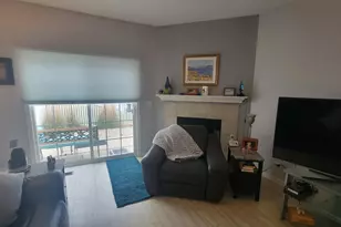 1415 Cambria Dr, Dekalb, IL 60115 - Photo 8