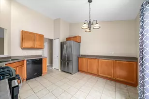 24958 W Gates Ln, Plainfield, IL 60585 - Photo 6