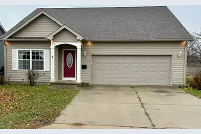 911 E Barker Street, Tuscola, IL 61953 - Photo 2