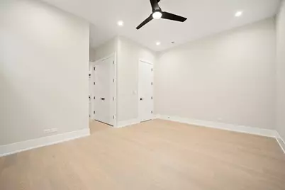 4353 N Richmond Avenue #1S, Chicago, IL 60618 - Photo 36