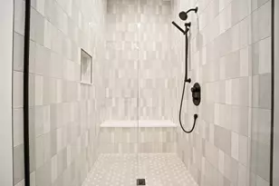 4353 N Richmond Ave, Chicago, IL 60618 - Photo 38