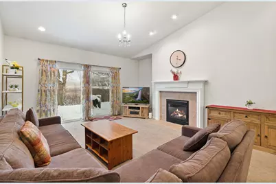 2854 Waterfront Avenue, Algonquin, IL 60102 - Photo 2