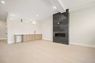 4353 N Richmond Ave, Chicago, IL 60618 - Photo 34