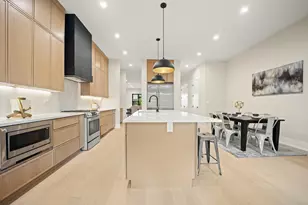 4353 N Richmond Ave, Chicago, IL 60618 - Photo 14