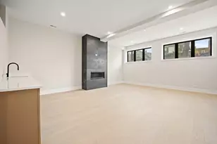 4353 N Richmond Ave, Chicago, IL 60618 - Photo 38