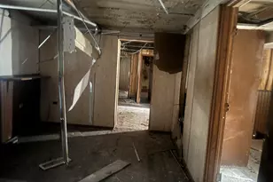 10742 S Indiana Ave, Chicago, IL 60628 - Photo 10